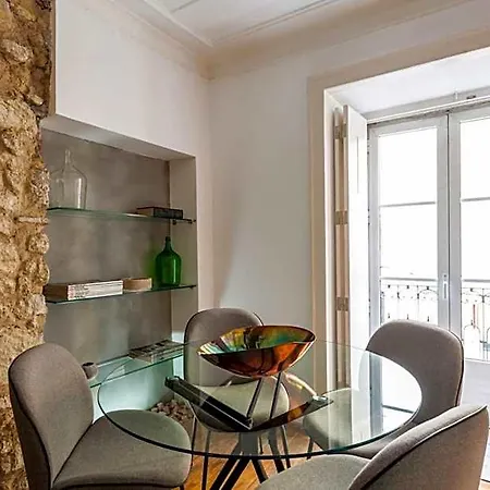 Living Bairro Alto Ii *